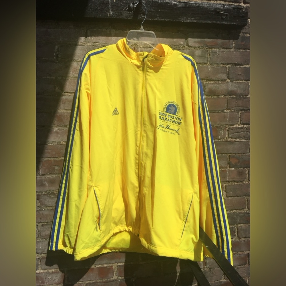 Vintage 2009 Boston Marathon Yellow Jacket Adidas M